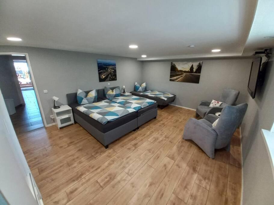 Ferienwohnung Bela, Naehe Nuerburgring Luxem 外观 照片